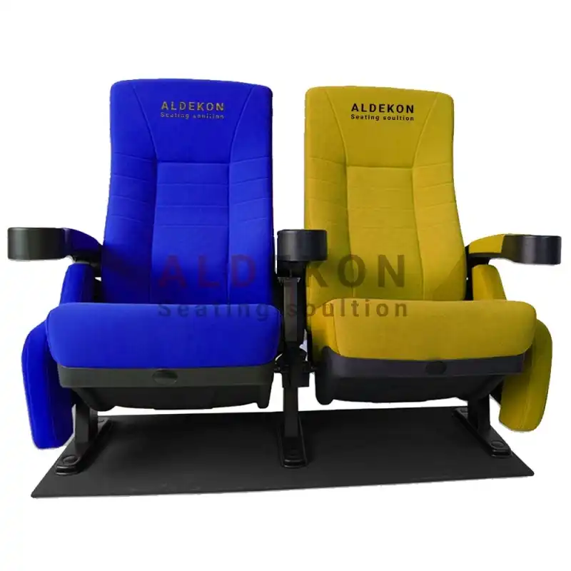 Novosibirsk Sinema Koltuk 2 Novosibirsk Sinema Koltuk