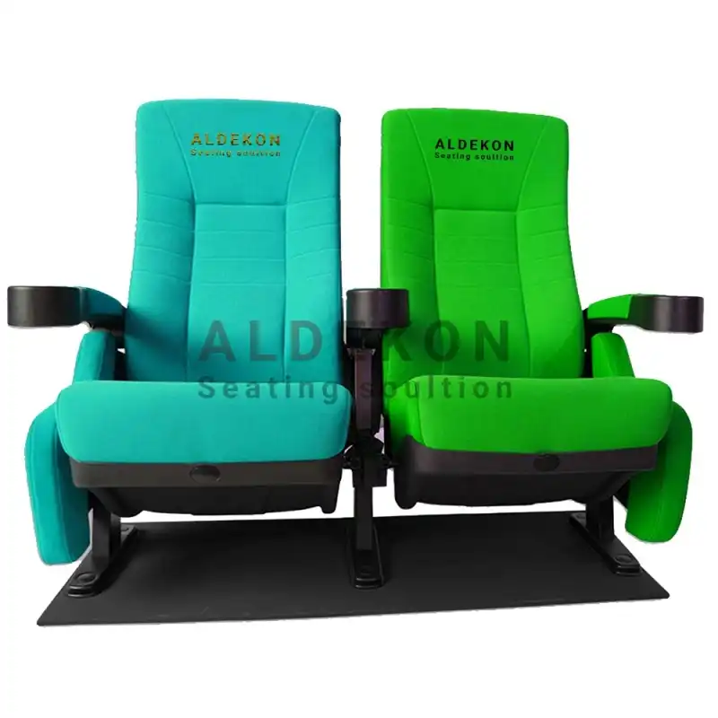 Novosibirsk Sinema Koltuk 4 Novosibirsk Sinema Koltuk