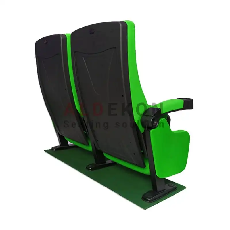 Novosibirsk Sinema Koltuk 3 Novosibirsk Sinema Koltuk